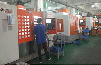 玖容氣液增壓缸生產設備(CNC加工中心)